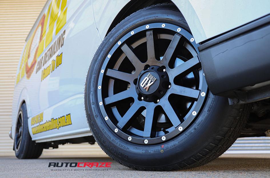 TOYOTA-HIACE-HEIST-SATIN-BLACK
